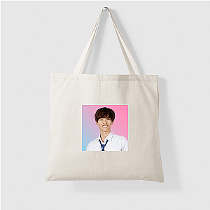 Alan Chikin Chow Talented and Engaging Artist Alan Chikin Chow Bags