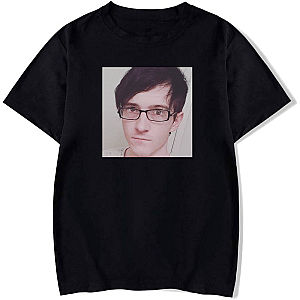Bijuu Mike Witness His Spooky Adventures Look Bijuu Mike T-Shirts