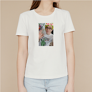 Bijuu Mike Still Exploring the Digital World Design Bijuu Mike T-Shirts