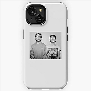 In Sync We Move Disclosure Samsung Cases