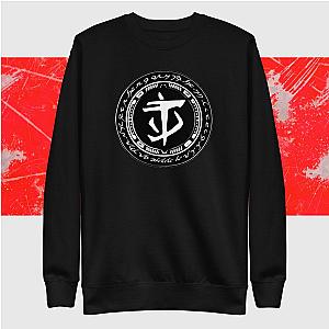 Doom Eternal Slayer's Long Sleeve Graphic Sweatshirt