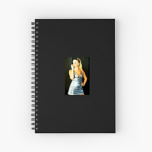 Emma Bunton Witness Her Iconic Charm Look Emma Bunton Notebook