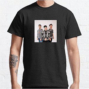 Eslabon Armado Nuestro Estilo Tee Eslabón Armado T-Shirts
