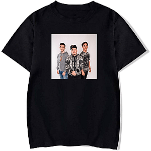 Eslabon Armado Nuestro Estilo Tee Eslabón Armado T-Shirts