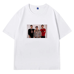 Eslabon Armado Iconic Songs and Unforgettable Performances Motif Eslabón Armado T-Shirts