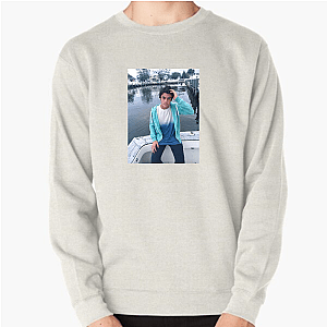 Ethan Dolan Hilarious and Relatable Content Creator Ethan Dolan Sweatshirts