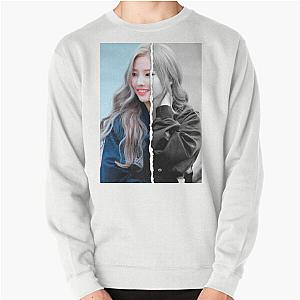 I-DLE Soyeon divided photo Pullover Sweatshirt