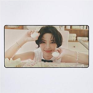 Soyeon GIDLE Desk Mat