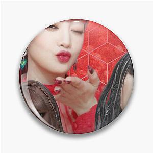 (G)I-dle Minnie Queencard Pin