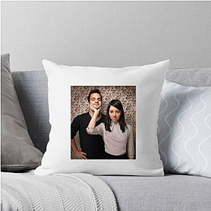 Jake Johnson Iconic Roles and Deadpan Humor Motif Jake Johnson Pillows Cover