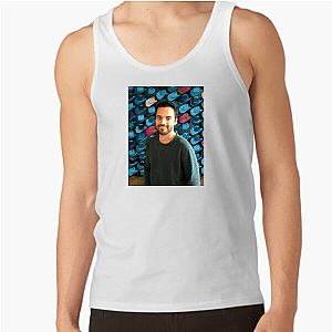 Jake Johnson Comedic Genius Fashion Jake Johnson Tank Tops