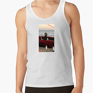 Kourtney Kardashian Barker Wellness Icon Fashion Kourtney Kardashian Barker Tank Tops