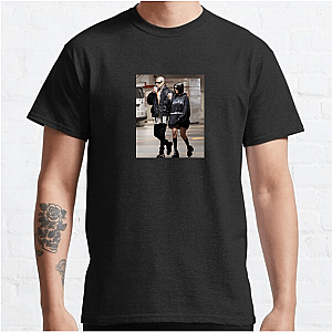 Kourtney Kardashian Barker Witness Her Reality Look Kourtney Kardashian Barker T-Shirts