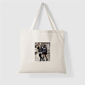 Kourtney Kardashian Barker Witness Her Reality Look Kourtney Kardashian Barker Bags