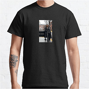 Kourtney Kardashian Barker Still Keeping Up Design Kourtney Kardashian Barker T-Shirts