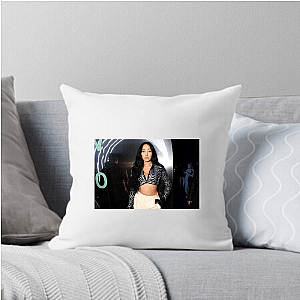 Lonely Halo Noah Cyrus Pillows Cover