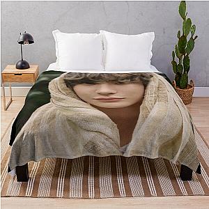 ANTONIZE K-pop Throw Blanket