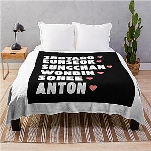 RIIZE KPOP GROUP Design BLACK Throw Blanket
