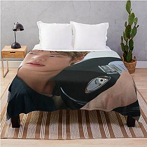 Rize Kpop Throw Blanket