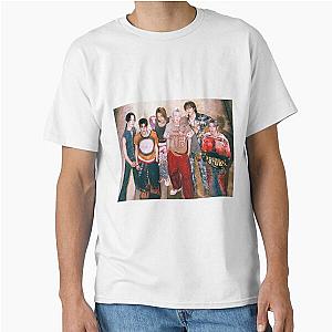 RIIZE rise realize kpop group logo Classic T-Shirt