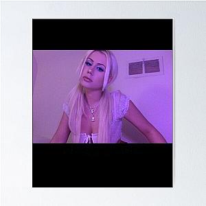 Pink Slater Chain Poster