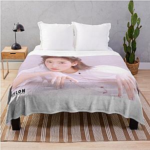 Taeyeon Nylon Magazine Throw Blanket