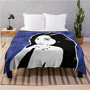 Invasion TaeYeon Throw Blanket