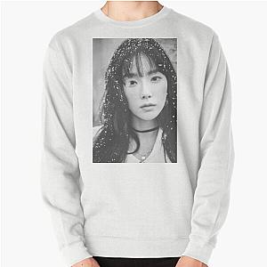 This Christmas Kim Taeyeon Pullover Sweatshirt