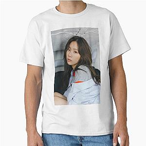 Taeyeon fine T-Shirt