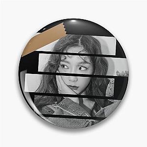 Kim Taeyeon Girls Generation Korean Kpop Monochrome Design Pin