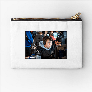 Walled In Vadeal Zipper Pouches