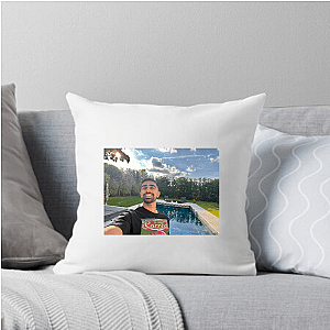 Royal Raid Vikkstar123 Pillows Cover