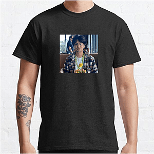Xolo Maridueña Dynamic and Inspiring Vibe Xolo Maridueña T-Shirts